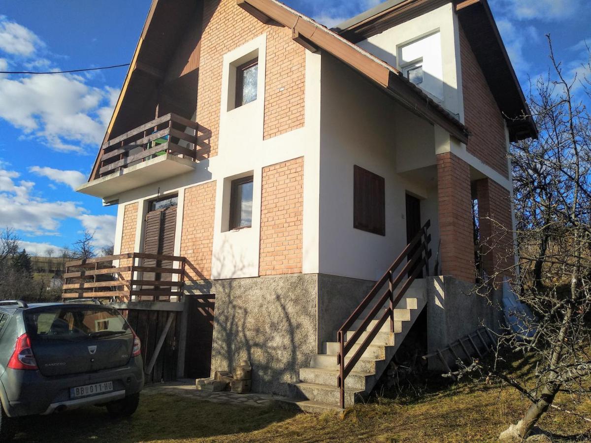 Вилла Srdica Kuca Trnava  Экстерьер фото