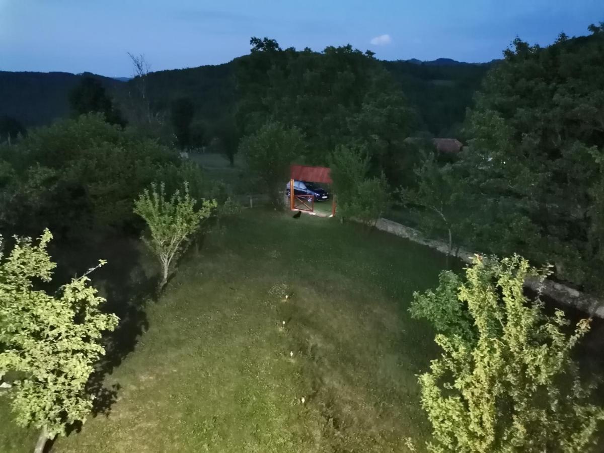 Вилла Srdica Kuca Trnava  Экстерьер фото